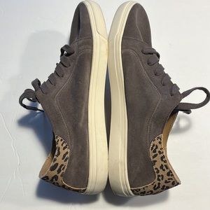 Lucky Brand Cheetah Print Sneakers Shoes Gray Suede Women’s Size 10